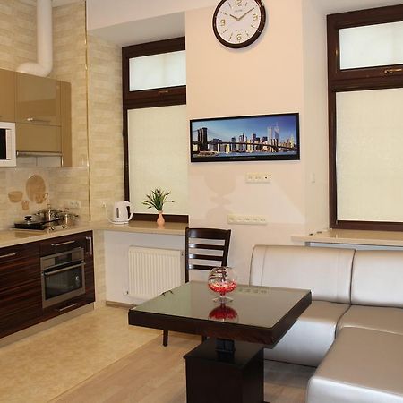 Elite Odessa Apartments Oda fotoğraf