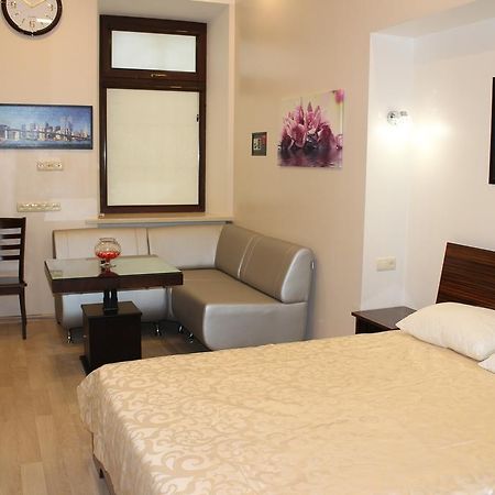 Elite Odessa Apartments Oda fotoğraf
