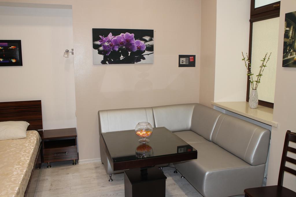 Elite Odessa Apartments Oda fotoğraf