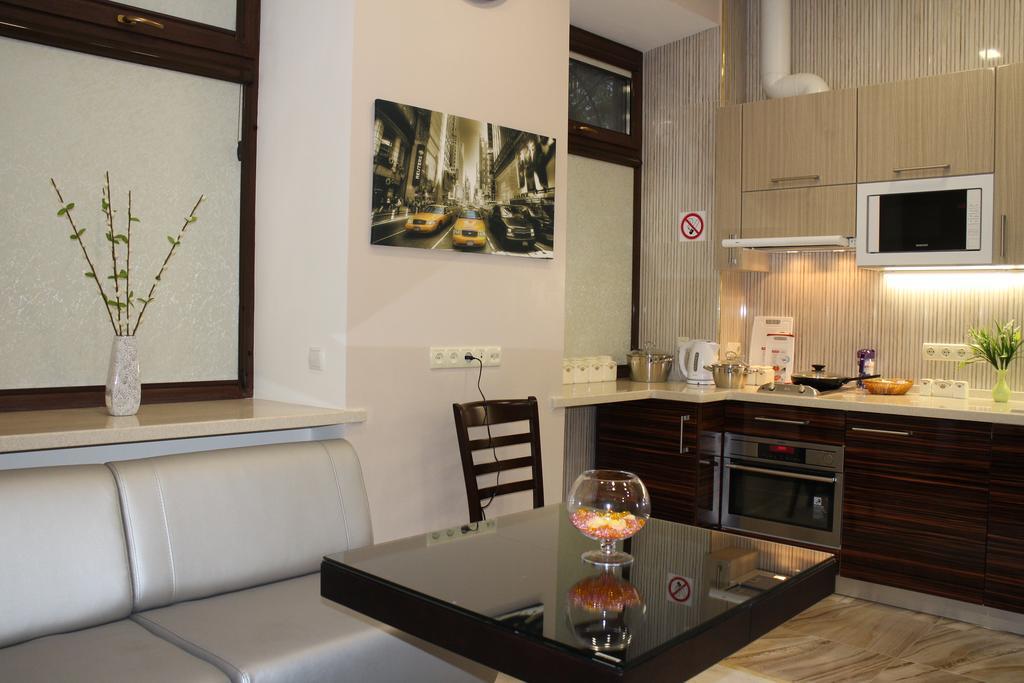 Elite Odessa Apartments Oda fotoğraf