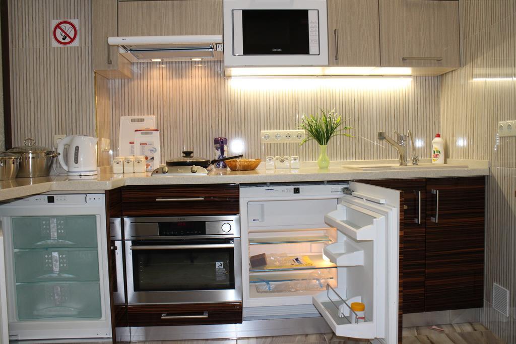 Elite Odessa Apartments Oda fotoğraf